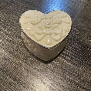 Heart-Shaped Cream Lenox Jewelry Box